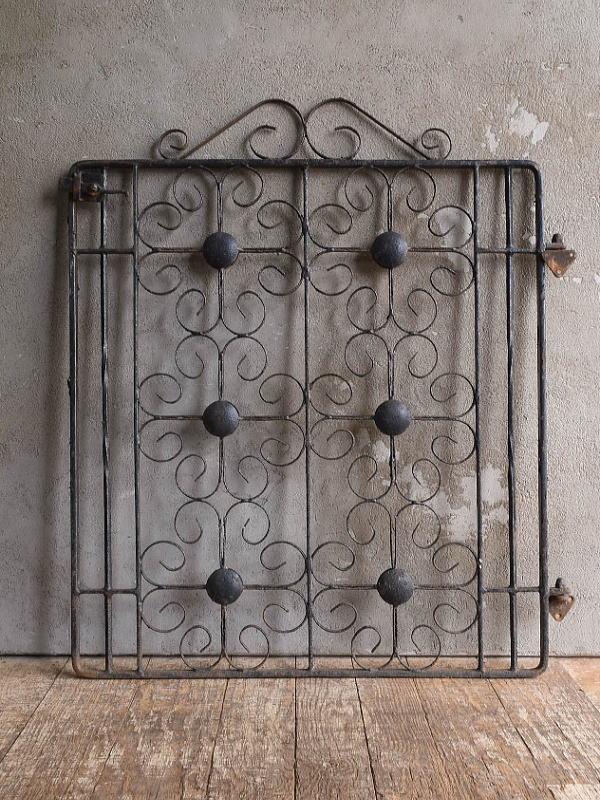 イギリスアンティーク アイアンフェンス ゲート柵 ガーデニング 13266