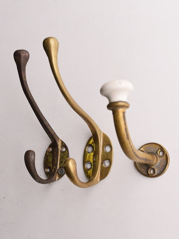 イギリス アンティーク　真鍮製コートフック×3　13306