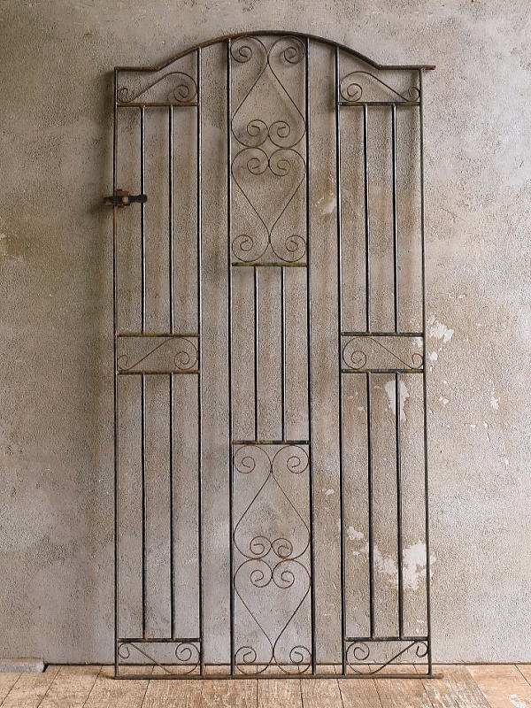 イギリスアンティーク アイアンフェンス ゲート柵 ガーデニング 13393