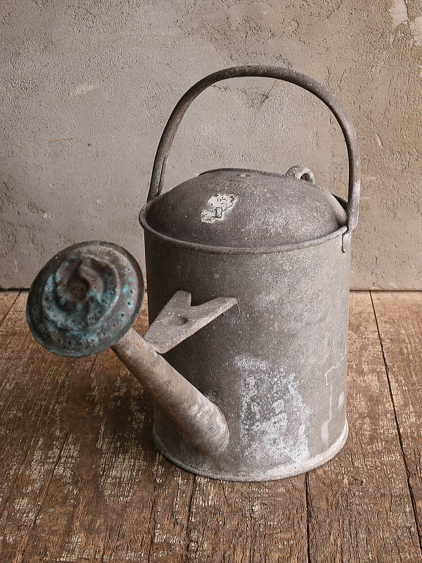 イギリス アンティーク ブリキ製 ジョウロ ガーデニング 13578