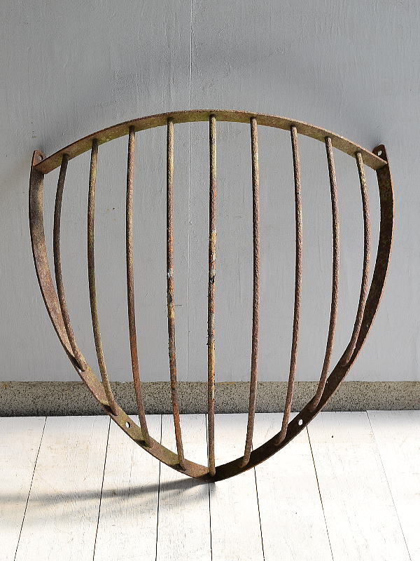 イギリス アンティーク ハンギングプランター　ウォールバスケット 6990