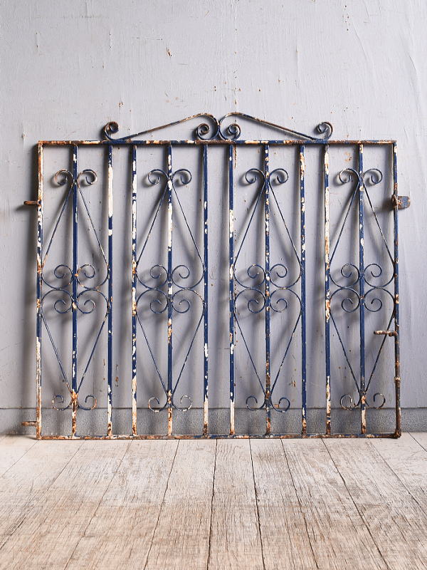 イギリスアンティーク アイアンフェンス ゲート柵 ガーデニング 10491