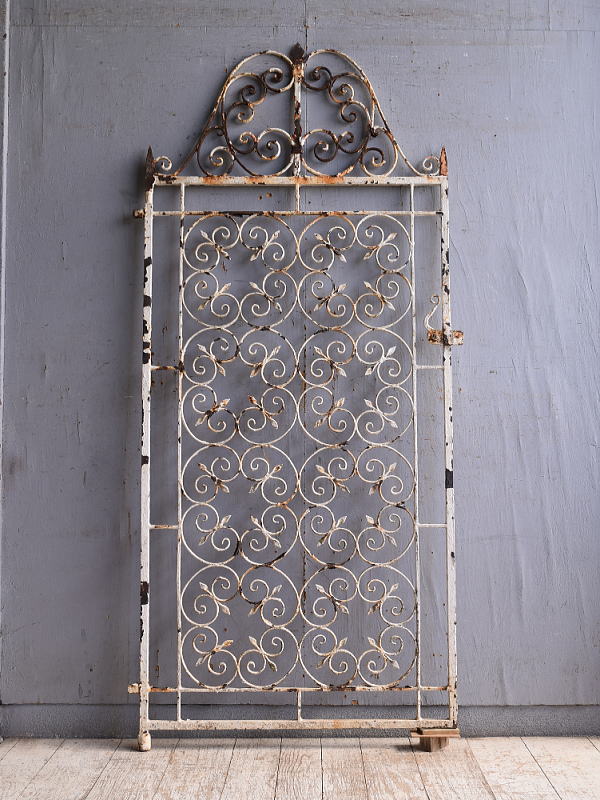 イギリスアンティーク アイアンフェンス ゲート柵 ガーデニング  