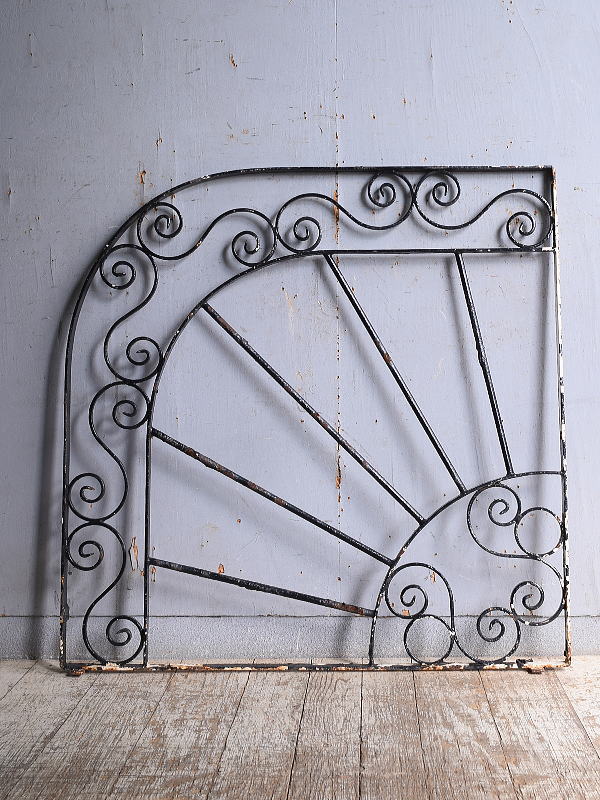 イギリスアンティーク アイアンフェンス ゲート柵 ガーデニング 11090