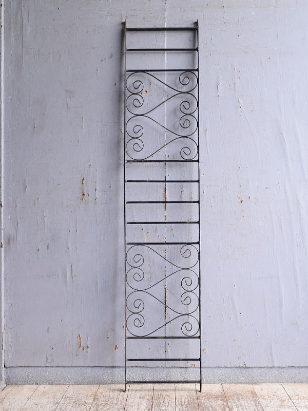 イギリスアンティーク アイアンフェンス ゲート柵 ガーデニング 11184