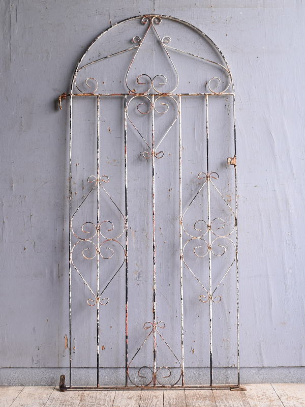 イギリスアンティーク アイアンフェンス ゲート柵 ガーデニング 11185