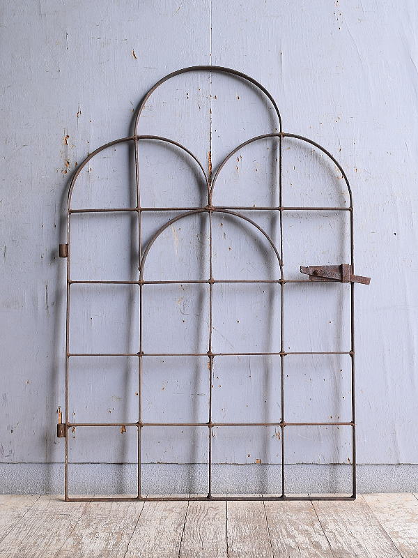 イギリスアンティーク アイアンフェンス ゲート柵 ガーデニング 11206