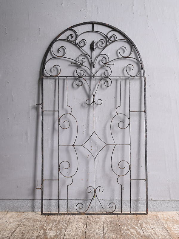 イギリスアンティーク アイアンフェンス ゲート柵 ガーデニング 11734