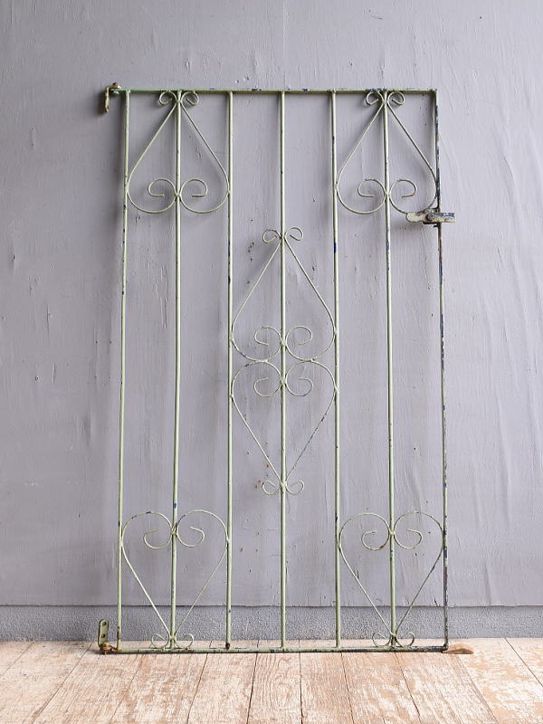 イギリスアンティーク アイアンフェンス ゲート柵 ガーデニング 11738