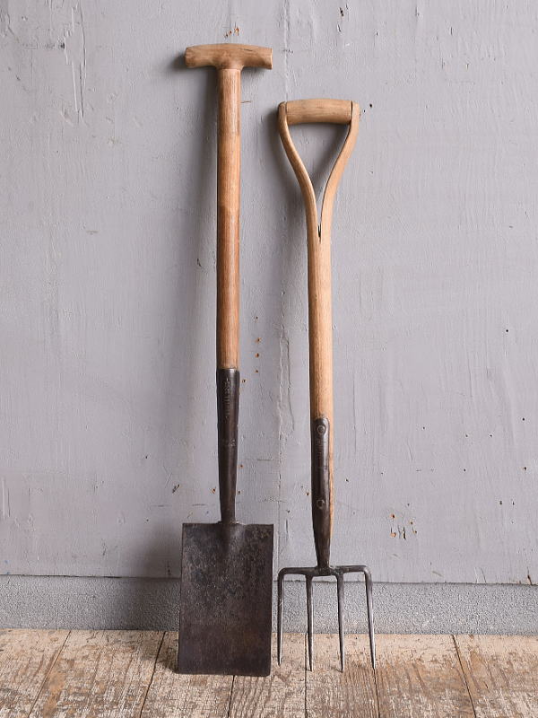 イギリスアンティーク ガーデンフォーク&スコップ 農機具 121