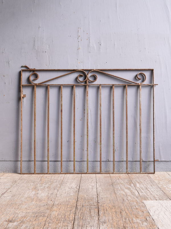 イギリスアンティーク アイアンフェンス ゲート柵 ガーデニング 12227