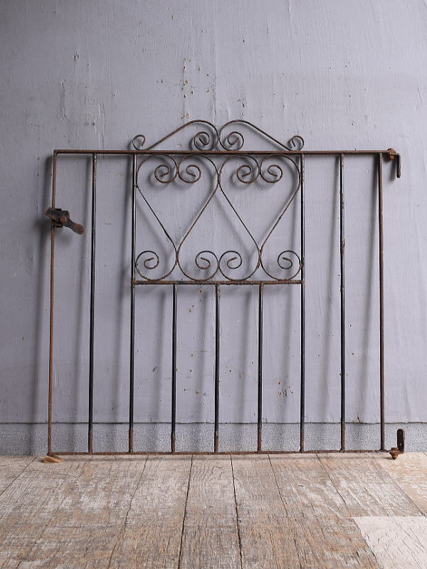 イギリスアンティーク アイアンフェンス ゲート柵 ガーデニング 12242
