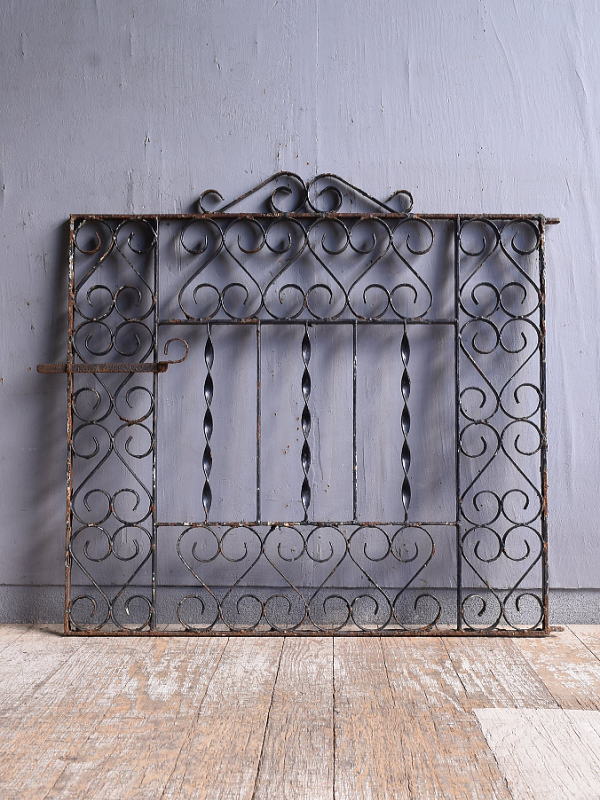 イギリスアンティーク アイアンフェンス ゲート柵 ガーデニング 12325