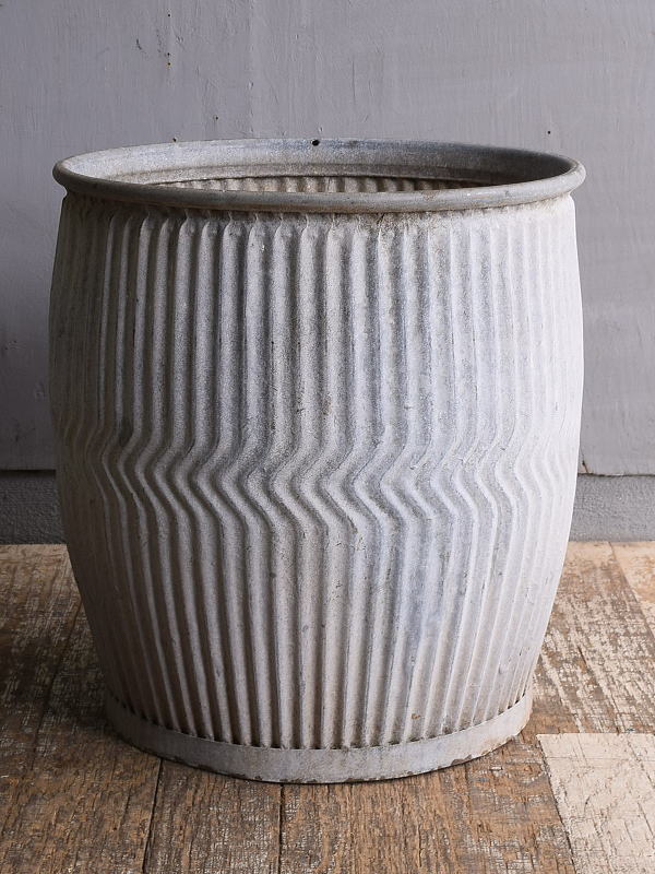 イギリス　アンティーク　ブリキ製　ウォッシングタブ ディスプレイ ガーデニング 12379