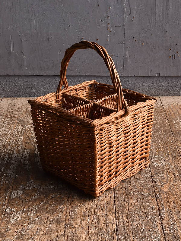 イギリス アンティーク バスケット　籐かご　ガーデニング 12487