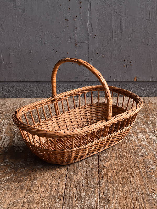 イギリス アンティーク バスケット　籐かご　ガーデニング 12488