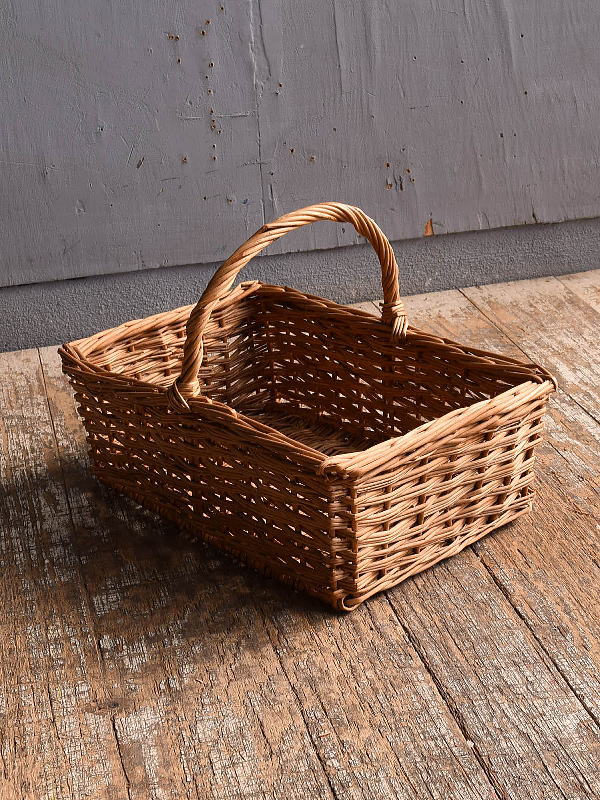 イギリス アンティーク バスケット　籐かご　ガーデニング 12489