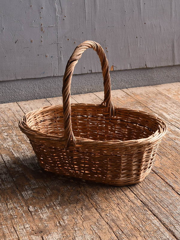 イギリス アンティーク バスケット　籐かご　ガーデニング 12495