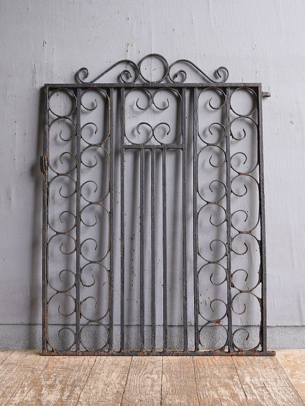 イギリスアンティーク アイアンフェンス ゲート柵 ガーデニング 12620