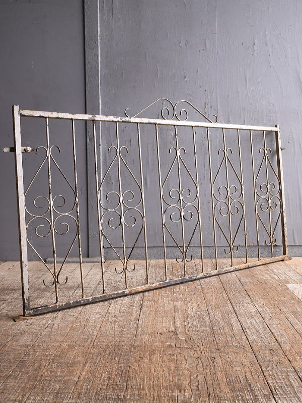 イギリスアンティーク アイアンフェンス ゲート柵 ガーデニング 12635