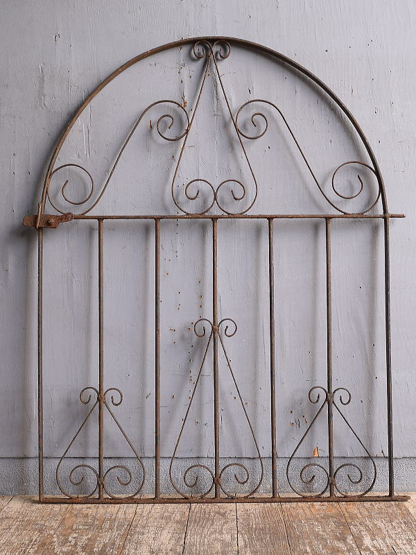 イギリスアンティーク アイアンフェンス ゲート柵 ガーデニング 12764