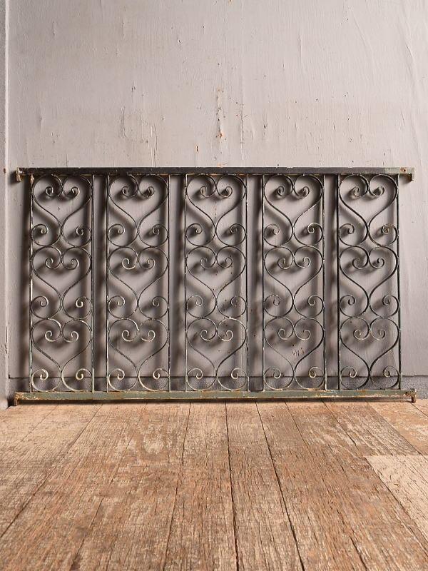 イギリスアンティーク アイアンフェンス ゲート柵 ガーデニング 12772