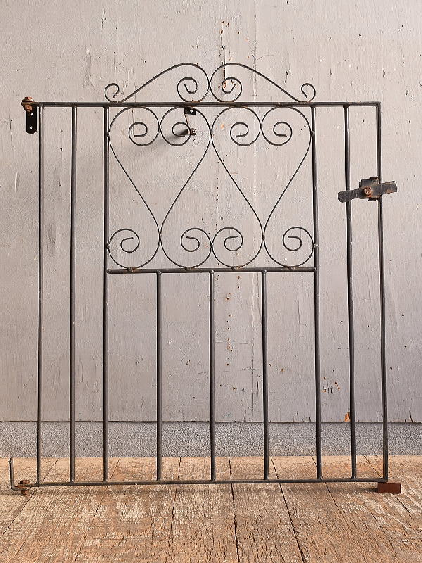 イギリスアンティーク アイアンフェンス ゲート柵 ガーデニング 12793