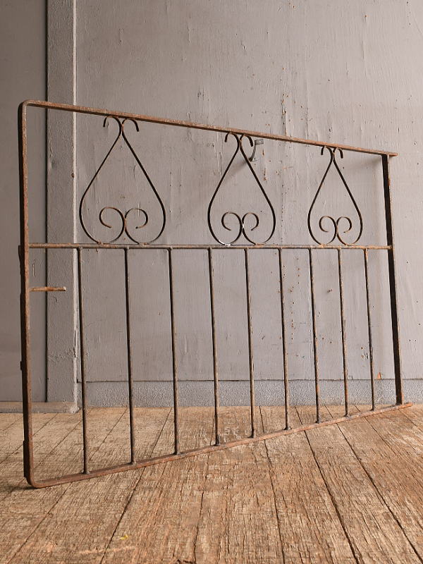 イギリス アンティーク アイアンフェンス ゲート柵 ガーデニング 12878