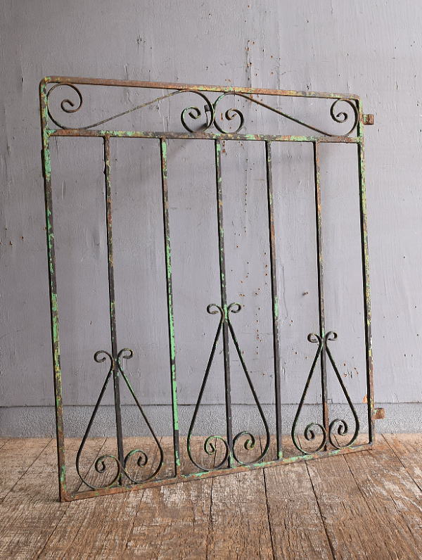 イギリス アンティーク アイアンフェンス ゲート柵 ガーデニング 12879