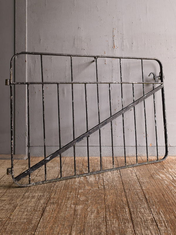 イギリス アンティーク アイアンフェンス ゲート柵 ガーデニング 12880