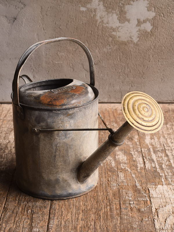 イギリス アンティーク ブリキ製 ジョウロ ガーデニング 13038