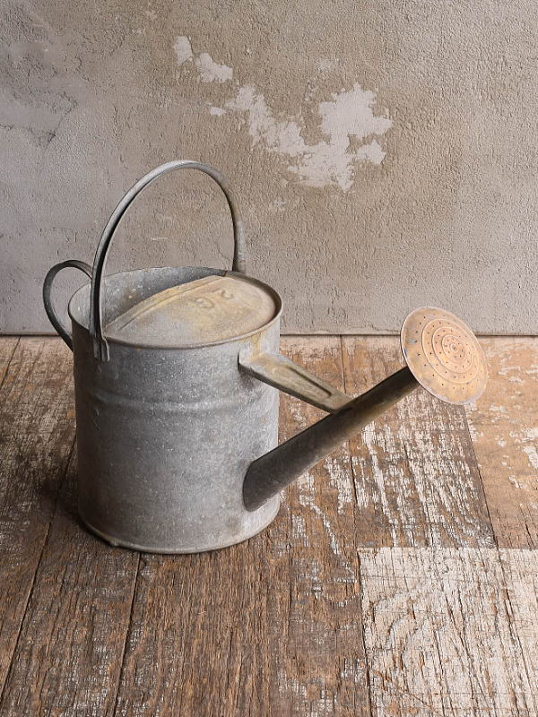 イギリス アンティーク ブリキ製 ジョウロ ガーデニング 13055