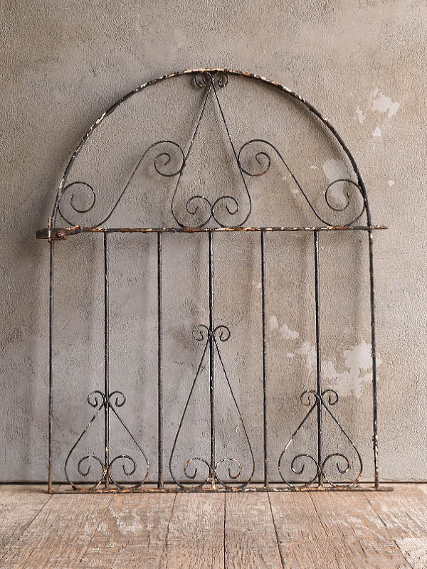 イギリスアンティーク アイアンフェンス ゲート柵 ガーデニング 13084