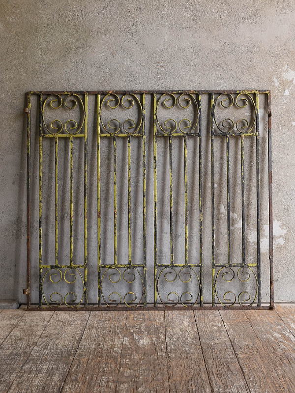 イギリスアンティーク アイアンフェンス ゲート柵 ガーデニング 13207