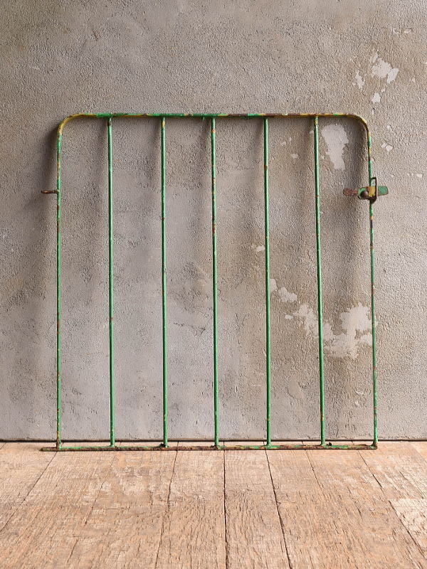 イギリスアンティーク アイアンフェンス ゲート柵 ガーデニング 13262