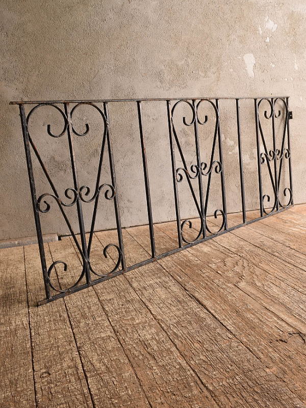 イギリスアンティーク アイアンフェンス ゲート柵 ガーデニング 13398