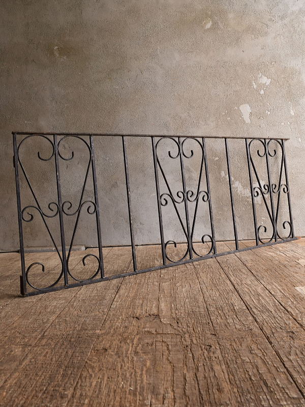 イギリスアンティーク アイアンフェンス ゲート柵 ガーデニング 13399