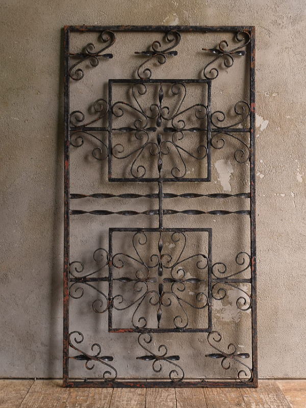 イギリスアンティーク アイアンフェンス ゲート柵 ガーデニング 13405