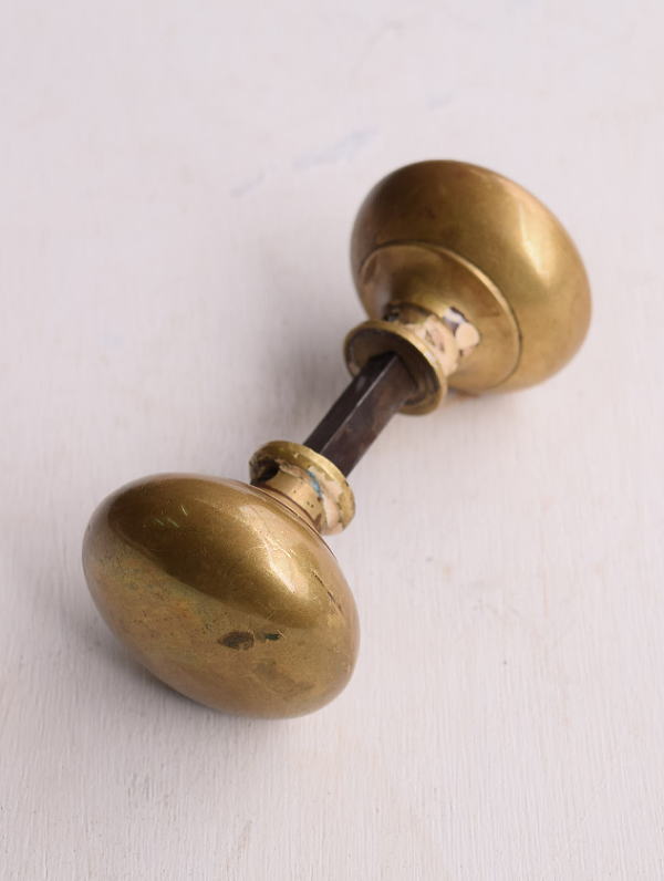 イギリス アンティーク 真鍮製 ドアノブ 建具金物 握り玉 13523