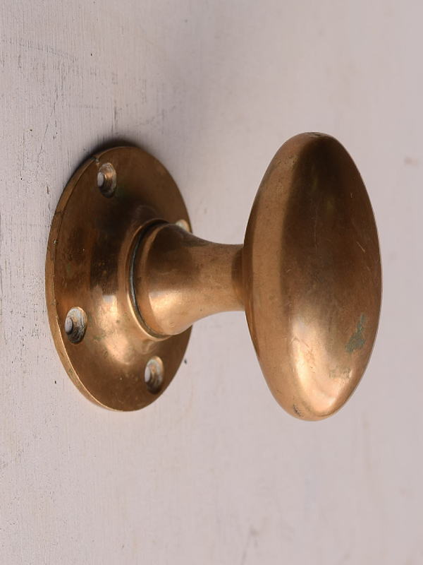 イギリス アンティーク 真鍮製 ドアノブ 建具金物 13529