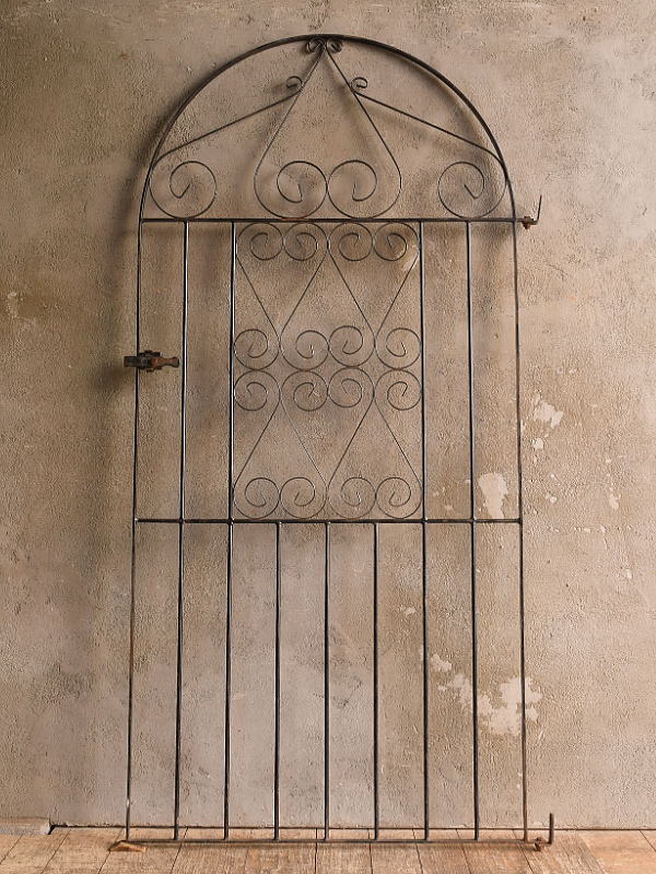 イギリスアンティーク アイアンフェンス ゲート柵 ガーデニング 13548