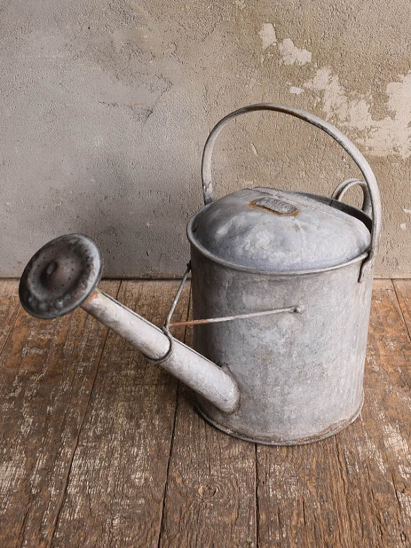 イギリス アンティーク ブリキ製 ジョウロ ガーデニング 13561