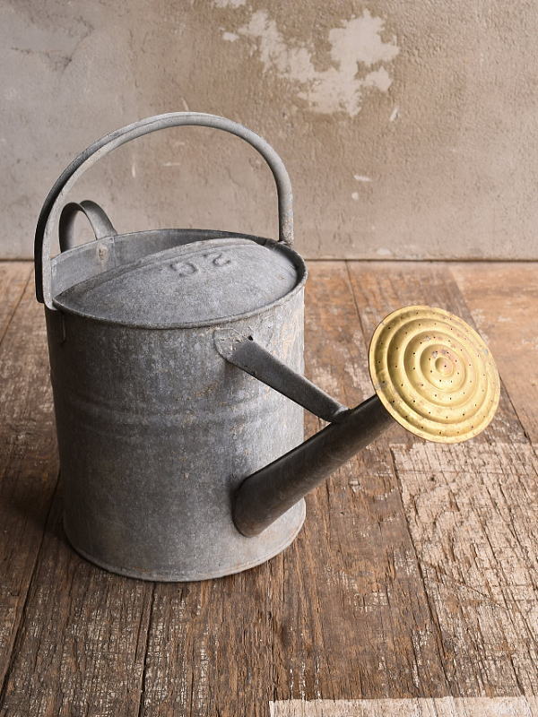 イギリス アンティーク ブリキ製 ジョウロ ガーデニング 13568