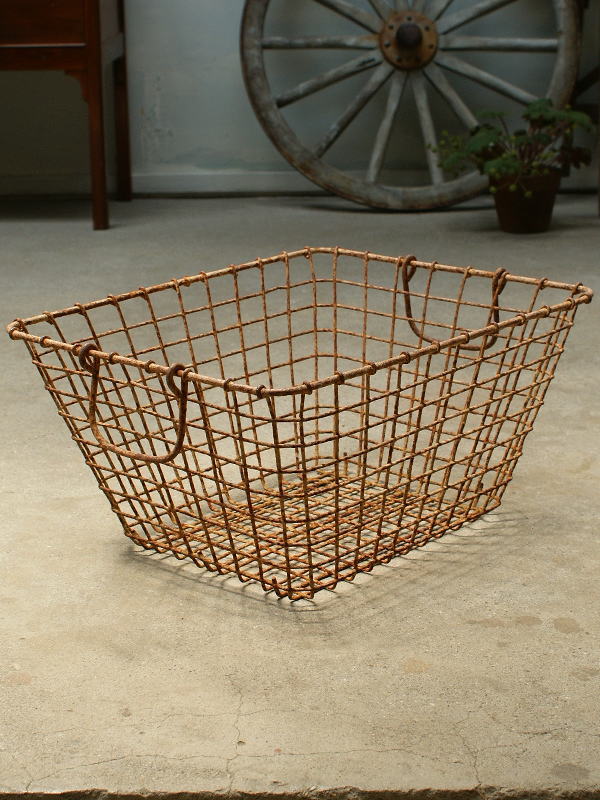 フレンチ アンティーク ワイヤーバスケット 収納 ガーデニング 籠 1984