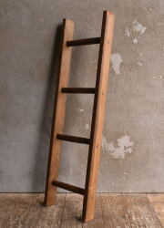 ✴︎最後の1台✴︎ ハンドメイド　ディスプレイステップラダー ディスプレイの商品一覧