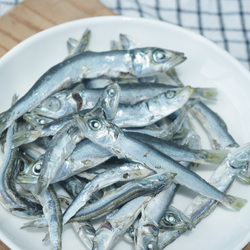 【小魚の煮干し（大）】 ４５ｇ