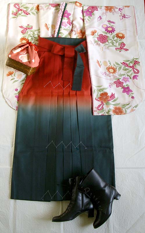 WK-F684IV花束 アイボリー　着用例２