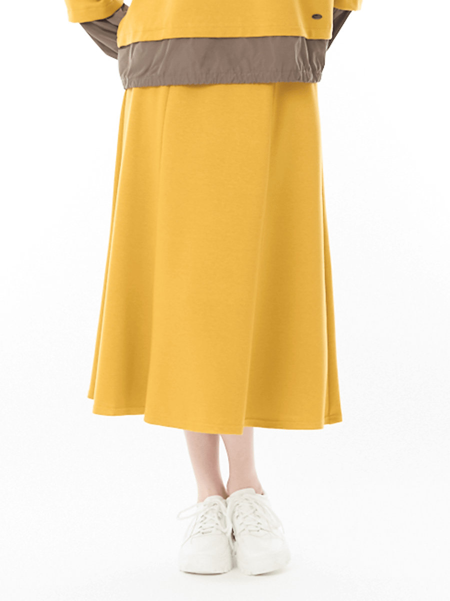 蓄熱機能つきスカート