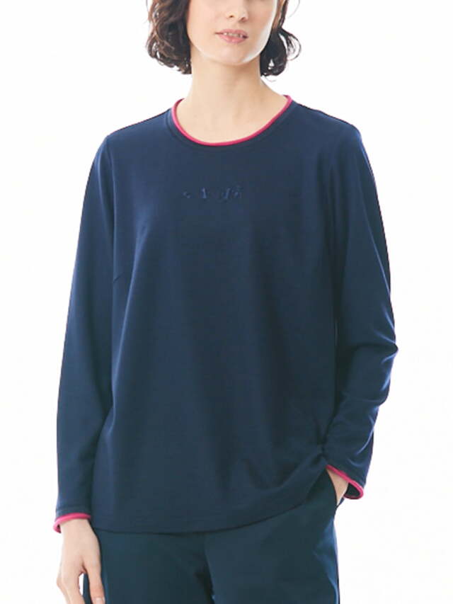 ウォッシャブルウール　丸首カットソー