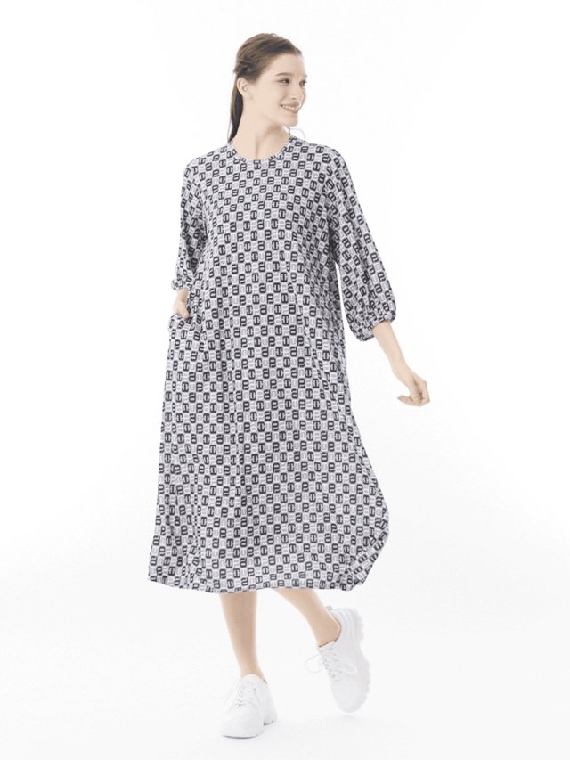 モノグラム速乾　サマーワンピース